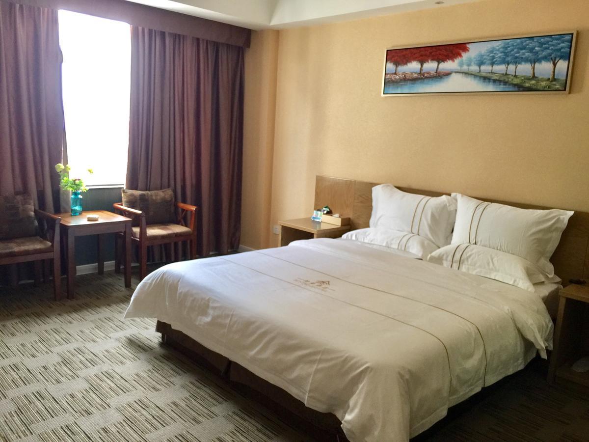 Hotel Bi Ying 3*