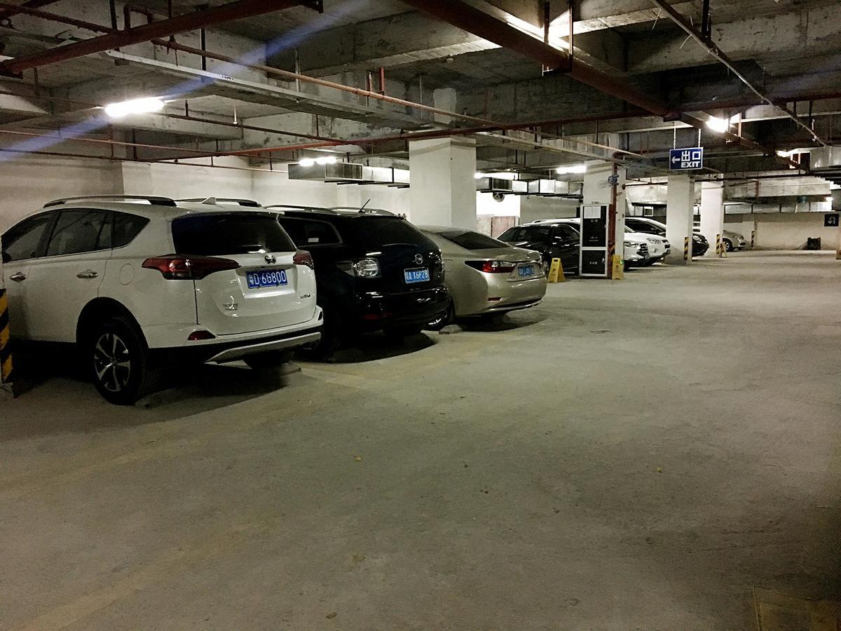 Lifu Wankel Jiang Tai Road Metro Station Branch 3* Guangzhou