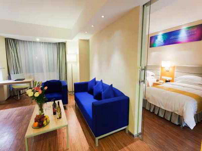 Orange Select Huanshi East Road 3*