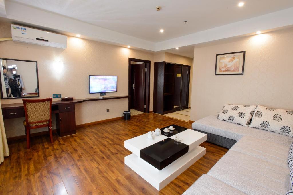 Jiahe Hotel 3*