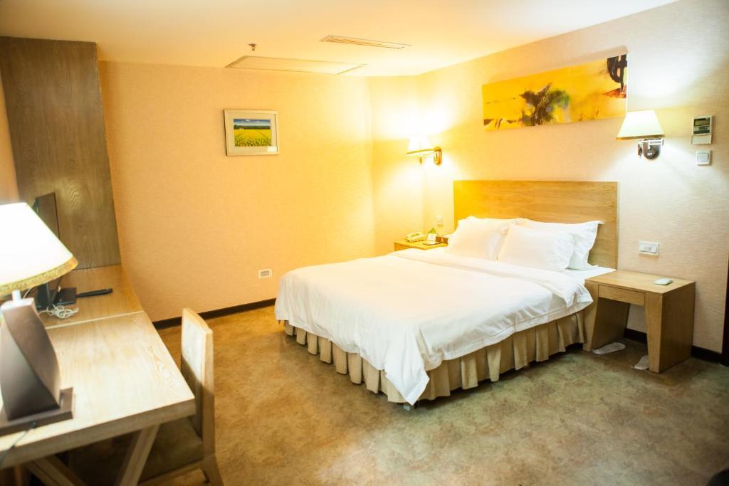 Hotel Fuhao 4*