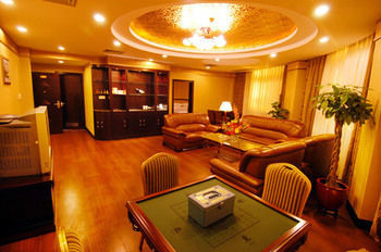 Rongwei Business Hotel 3*