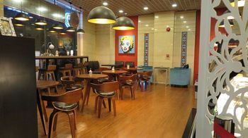 Hotel New World 3*