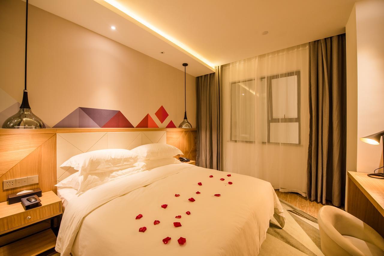 Borrman Tianhe Sports Center Hotel 3*