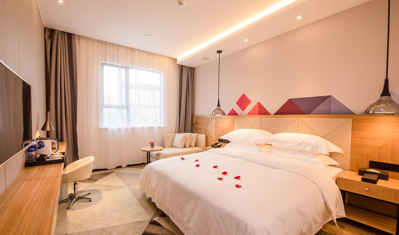 Borrman Tianhe Sports Center Hotel 3*