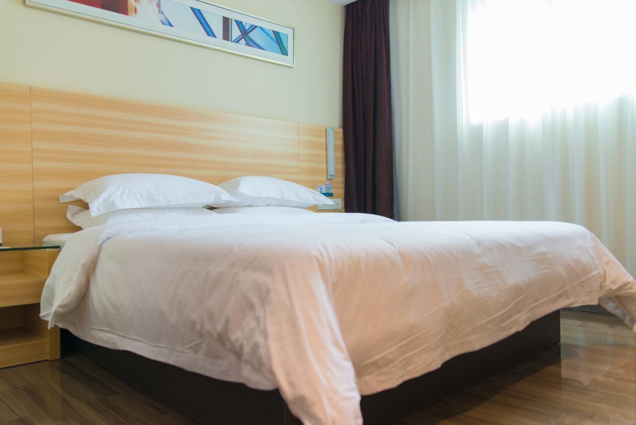 Hotel Comfort Beijing Road Branch