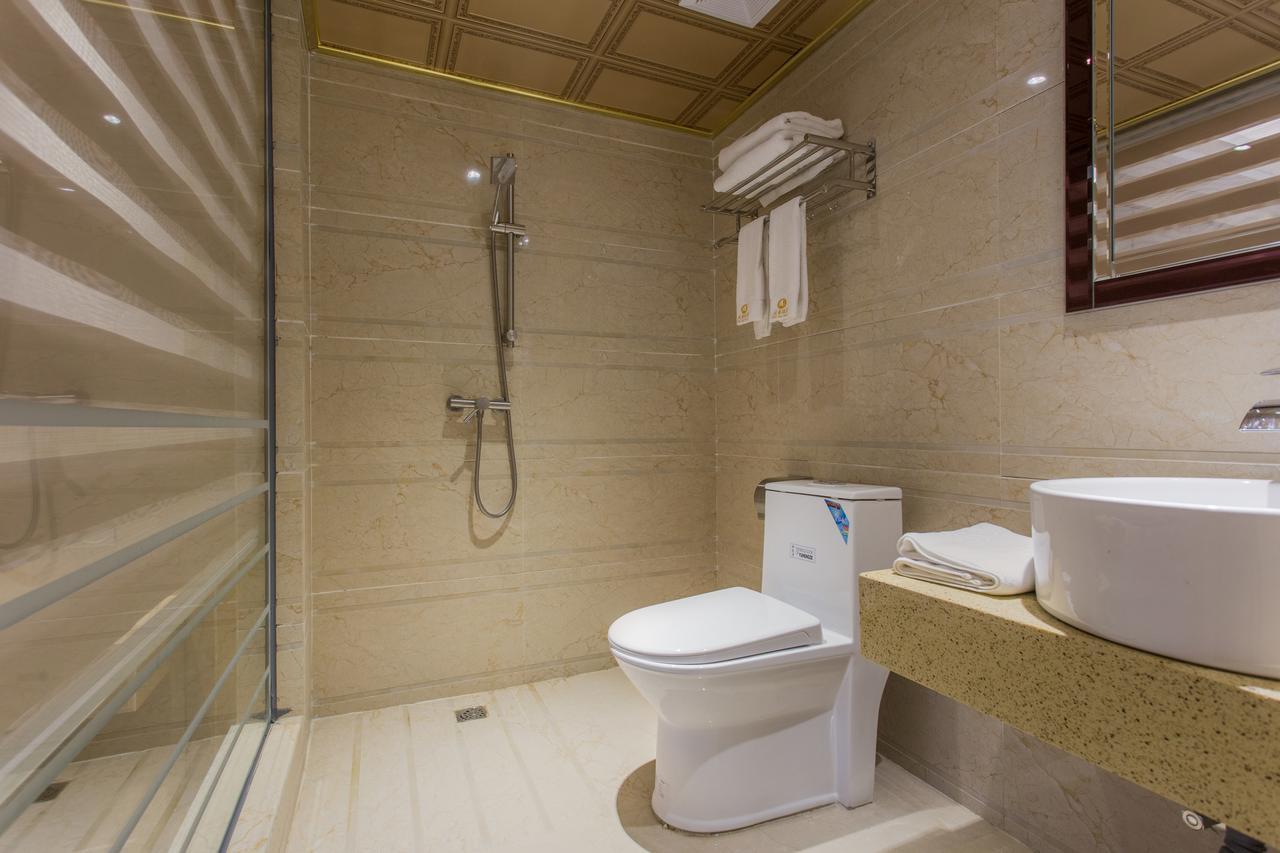Maohua 3* Guangzhou