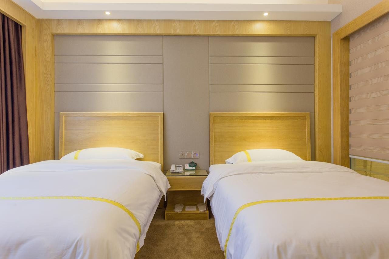 Maohua Hotel Guangzhou