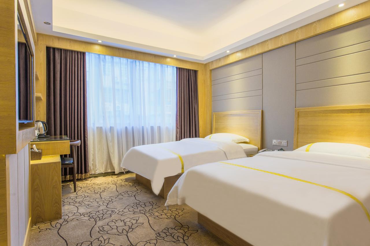 Hotel Maohua 3*