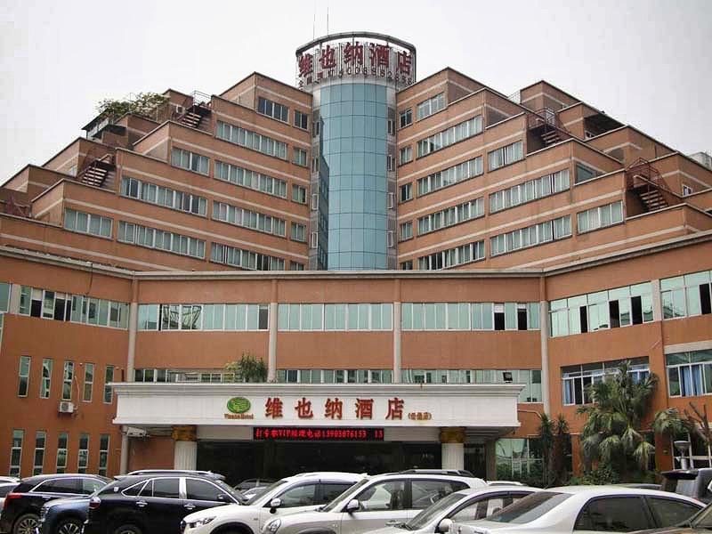 Hotel Vienna Yunbao 3*