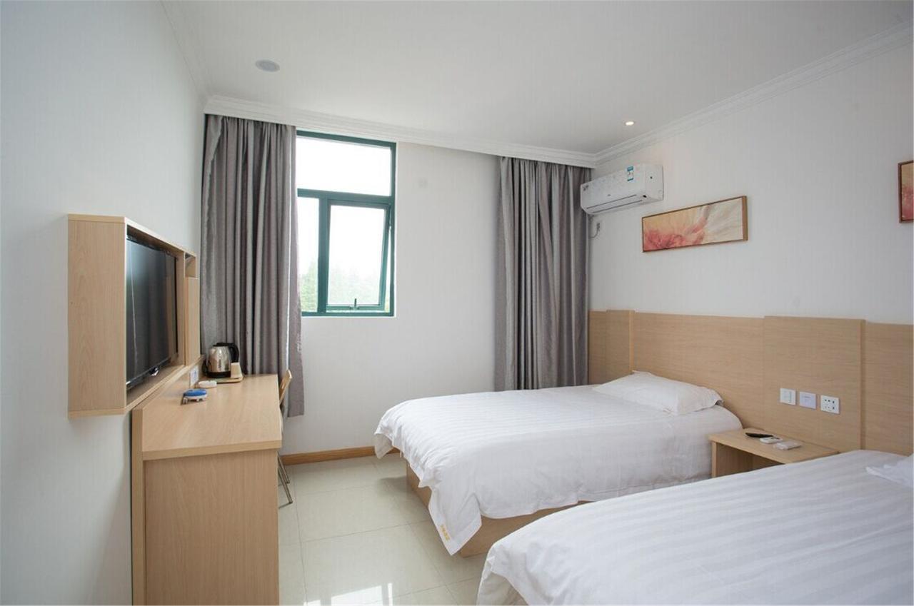 Hotel Hi 2*