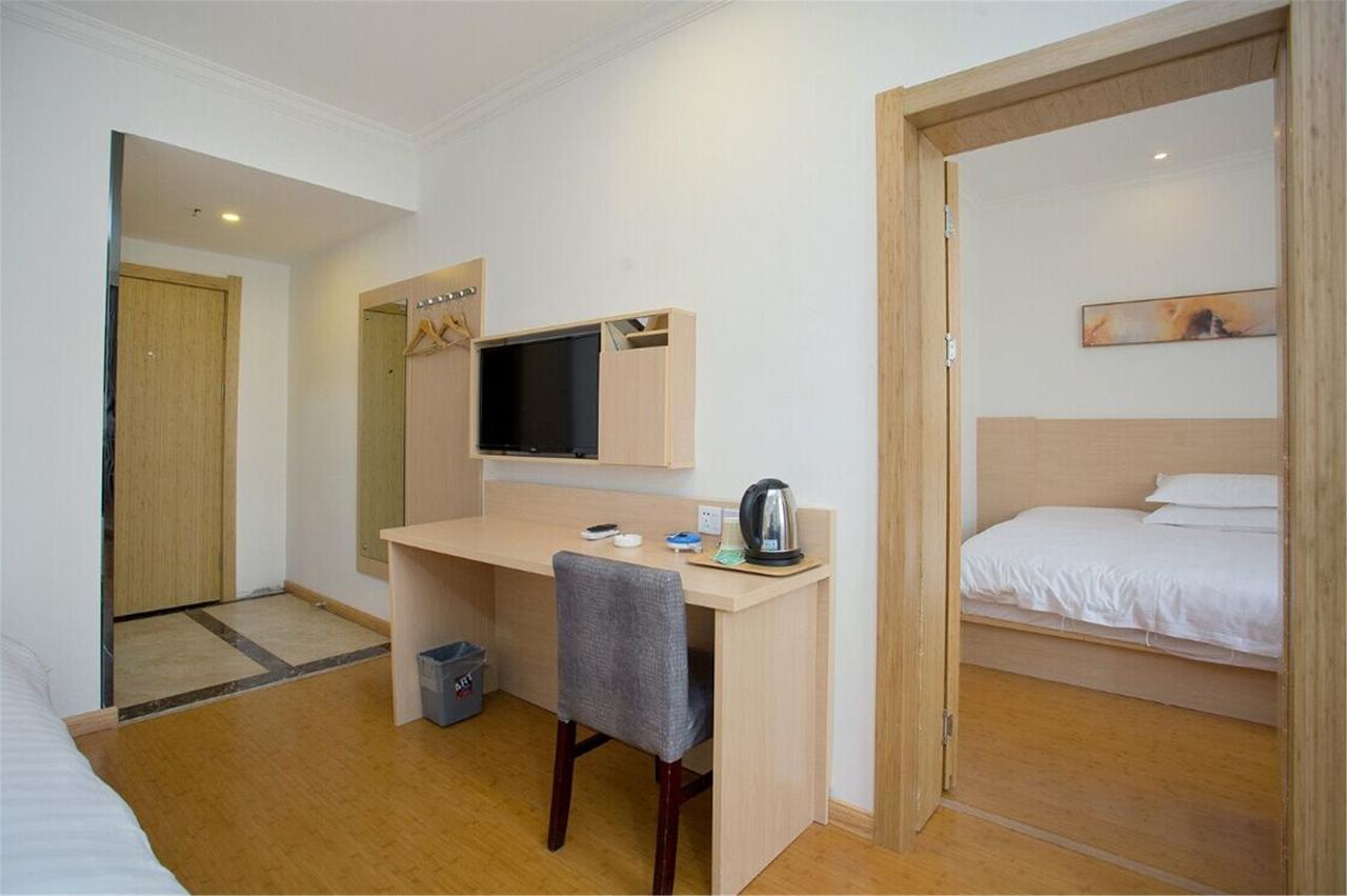 Hotel Hi 2*