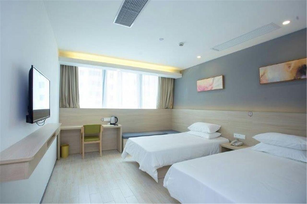 Hotel Hi 2*