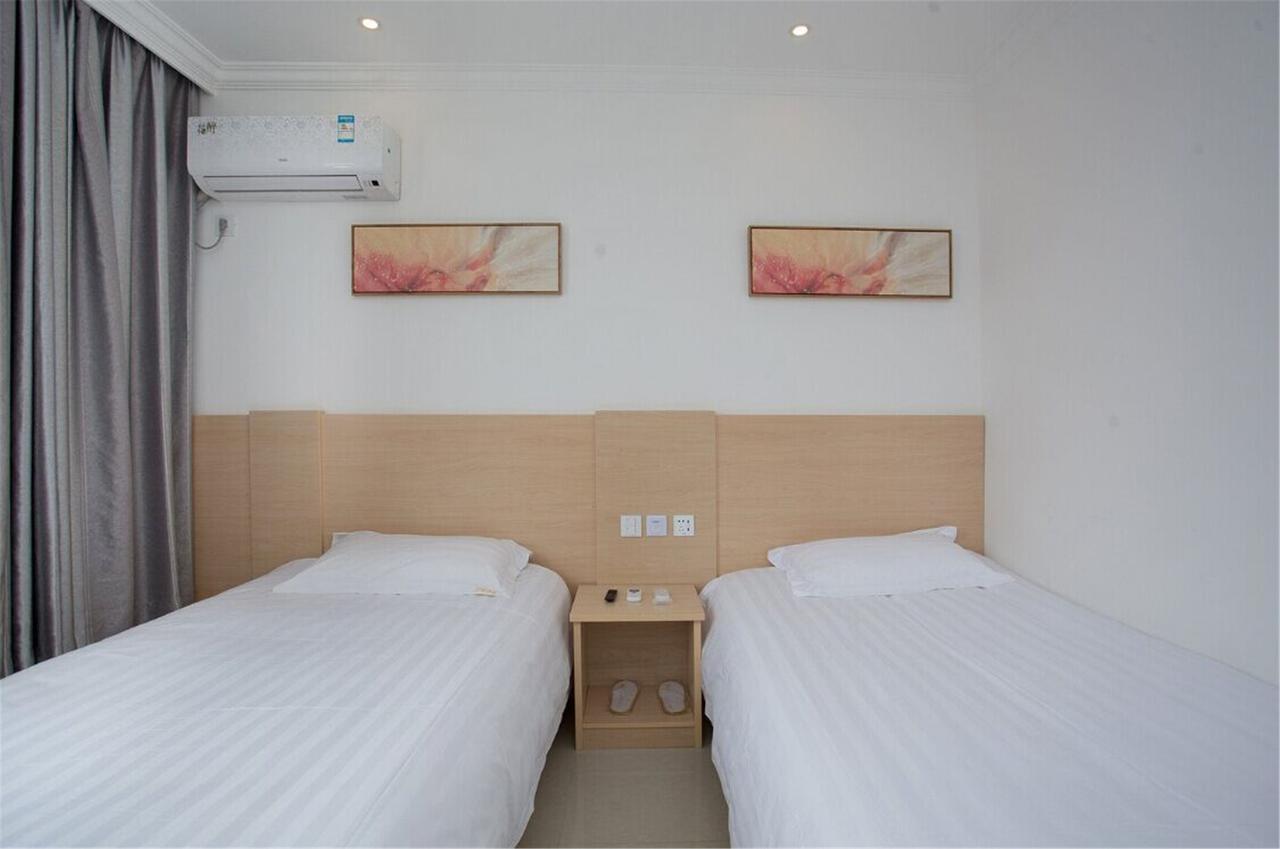 Hotel Hi 2*
