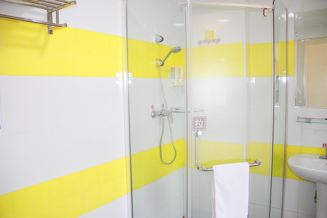 Hotel 7days Conghua Bus Station 2*