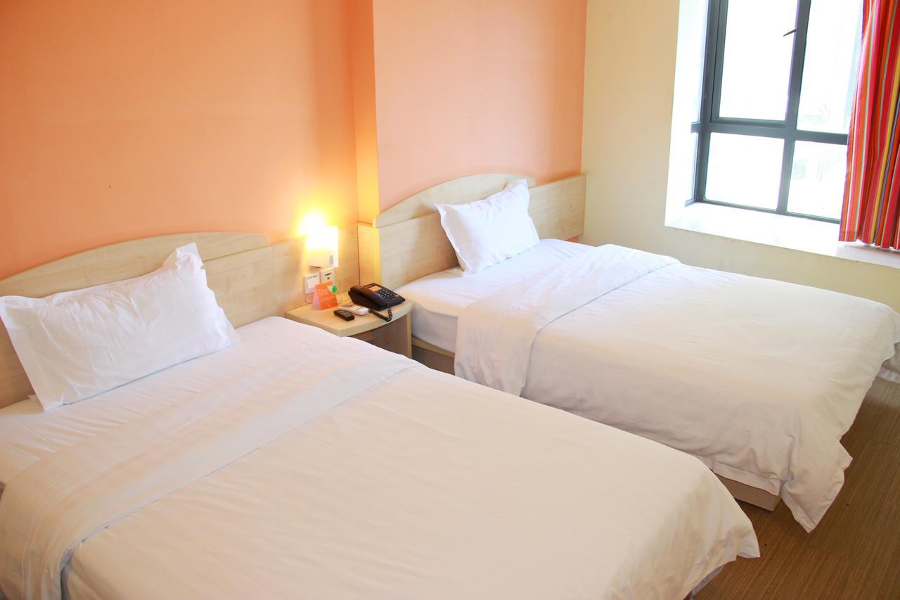Hotel 7days Conghua Bus Station 2*