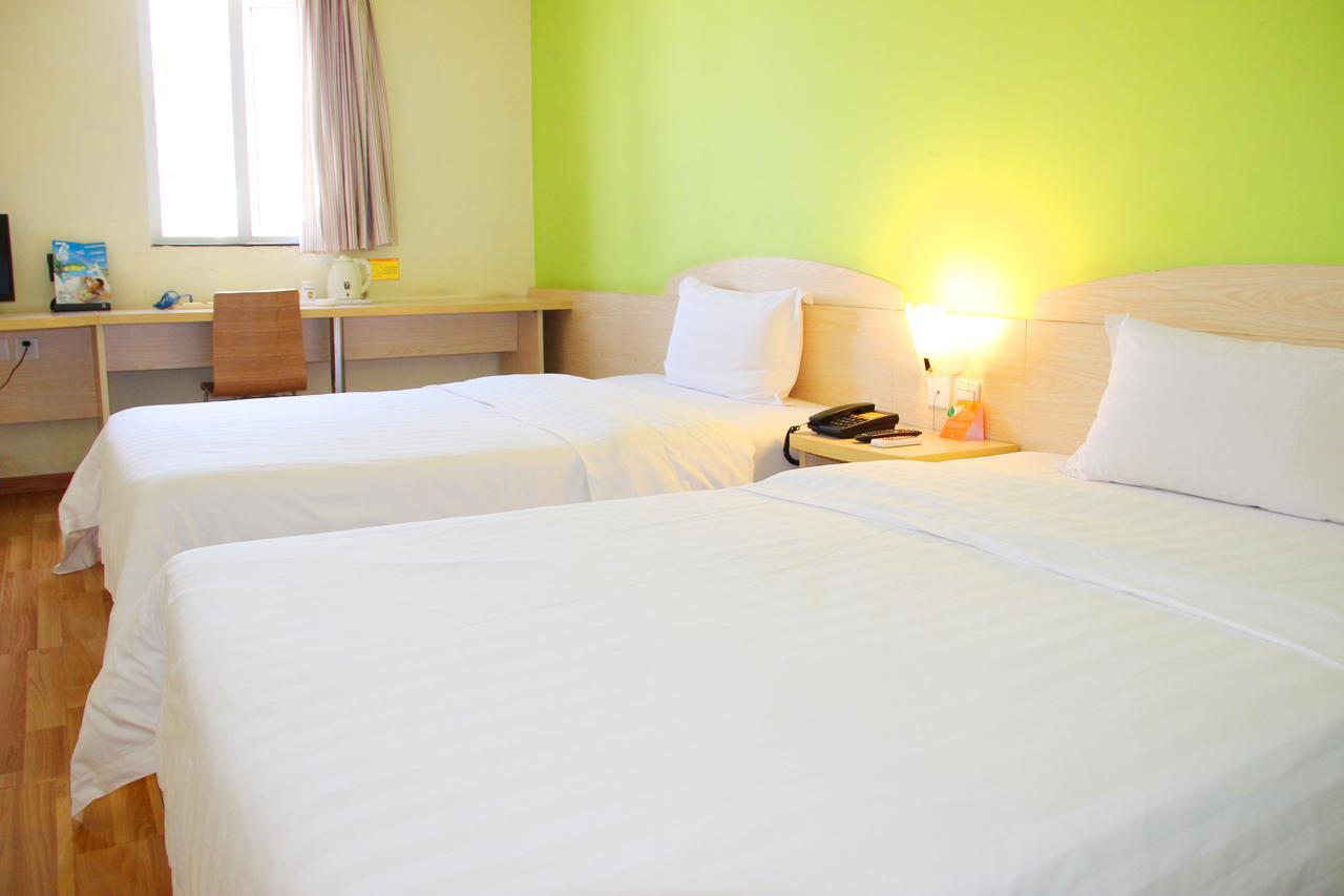 Hotel 7days Conghua Bus Station 2*