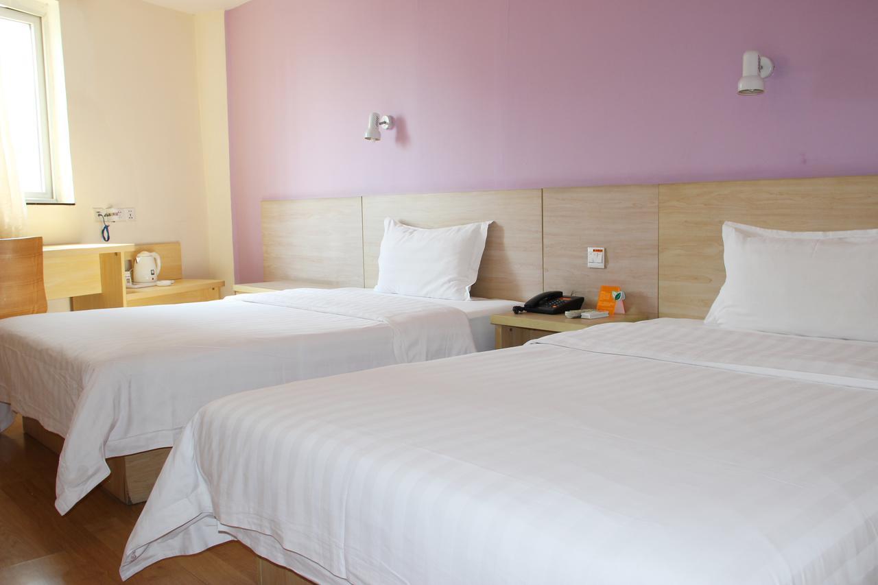 Hotel 7days Conghua Bus Station 2*