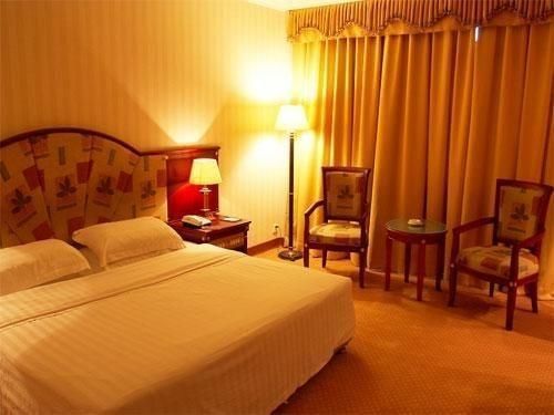 Hotel Nanzhou 3*