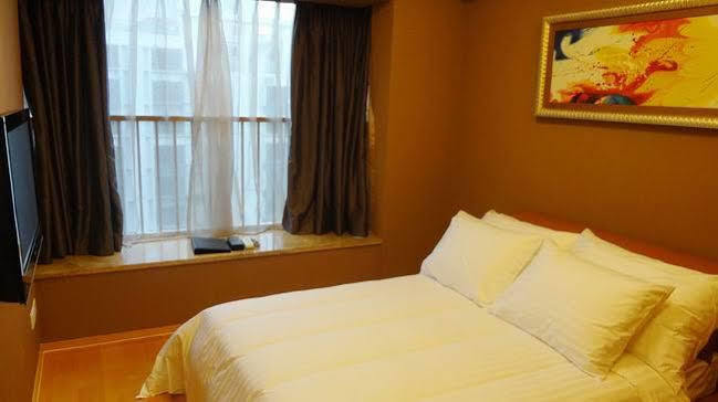 Aparthotel Dan Executive Zhujiang New Town-freeshuttle Bus To Cantonfair Duringcanton Fair Period 4*
