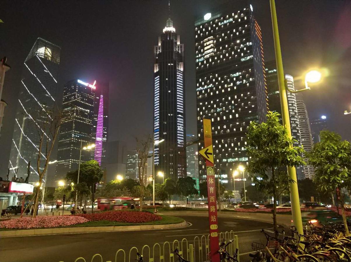 Paco Tiyuxilu Metro Guangzhou-free Shuttle Bus During Fair