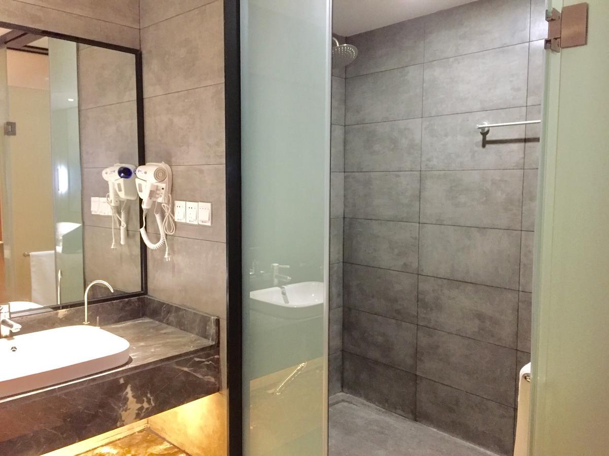 Hotel Hongcheng 2*