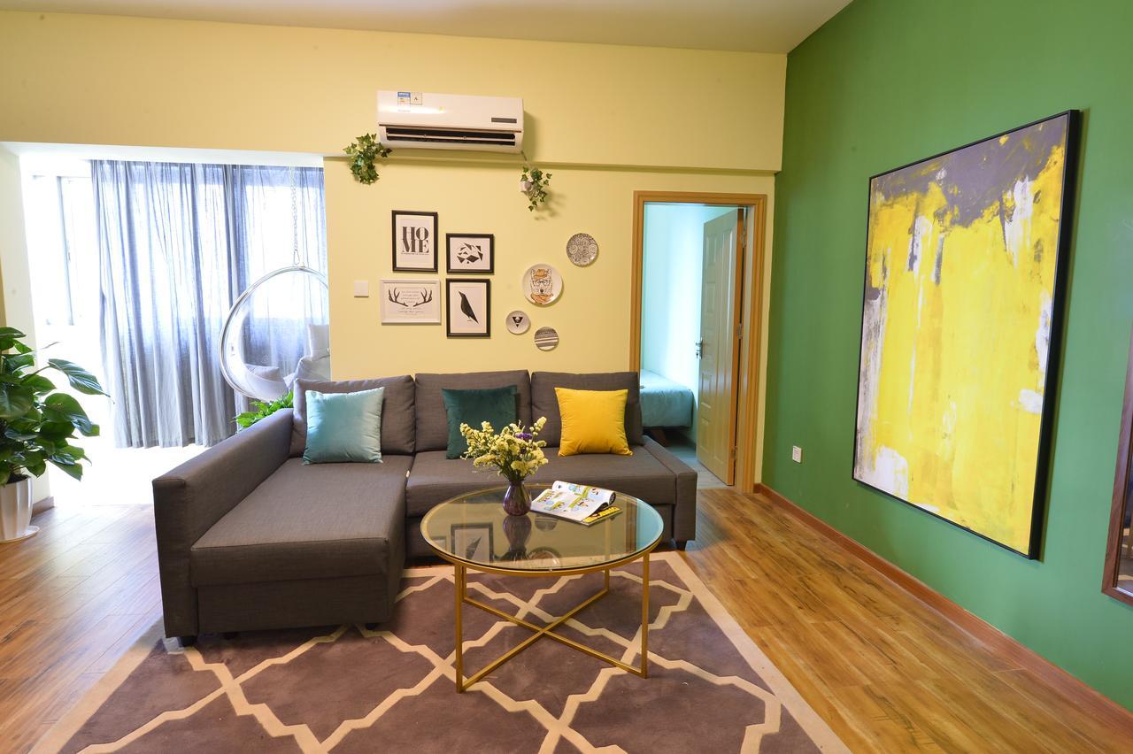 广州 大城小爱 智能民宿公寓 Apartment *