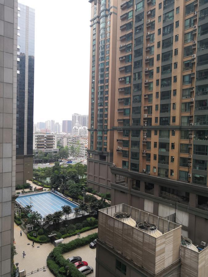 Apartment 广州 大城小爱 智能民宿公寓 *