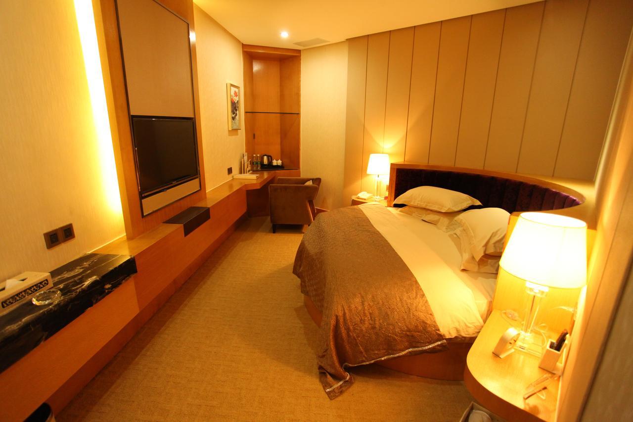 Yinwan - Shiqian Branch 3*