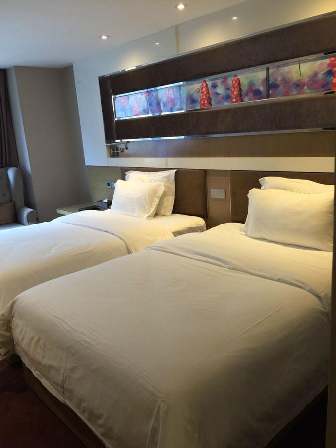 Lavande Ximenkou Metro Hotel 3*