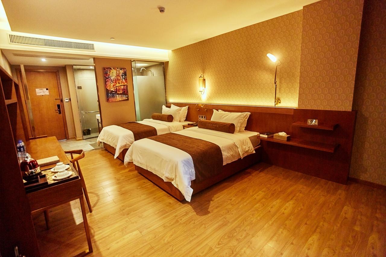 James Joyce Coffetel South Railway Qifu Xincun Branch Hotel Guangzhou
