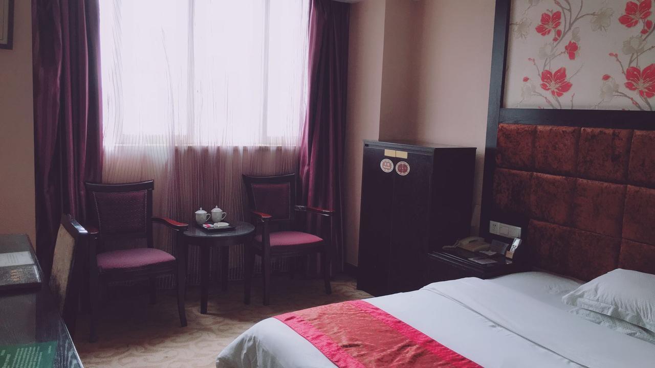Lucky 3* Guangzhou