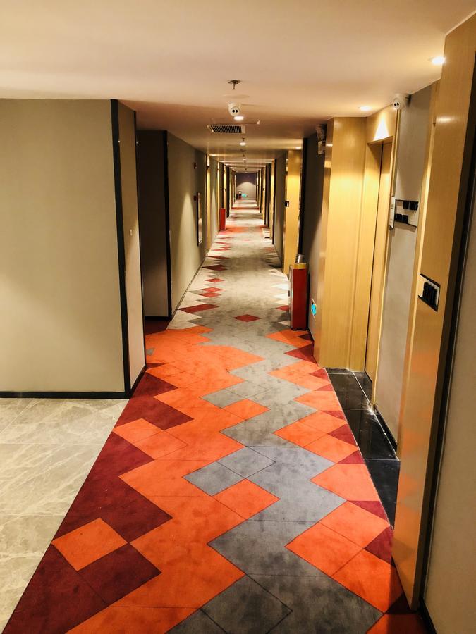 Borrman International Tower Chigang Metro Station Flagship Branch 4* Guangzhou