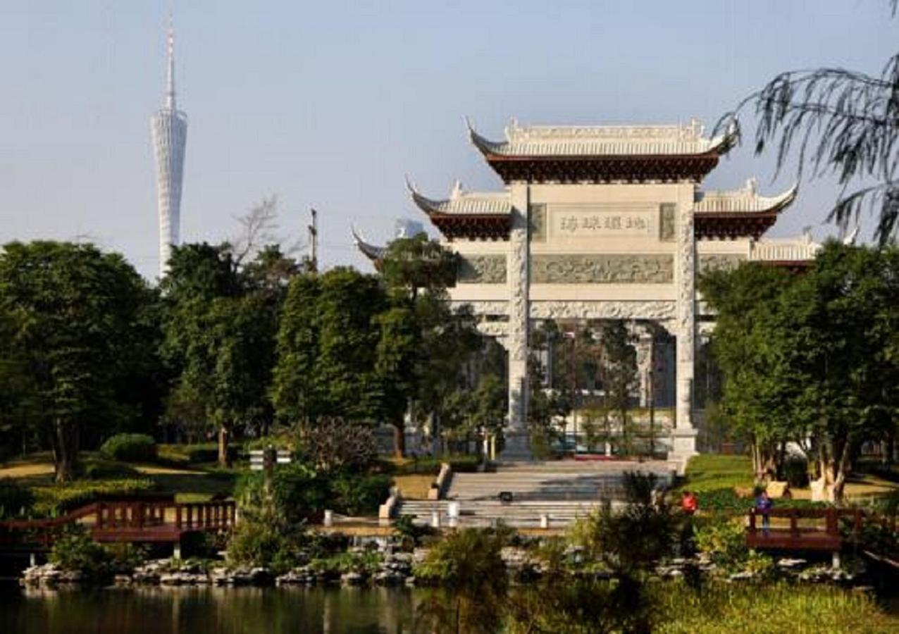 Hotel Paco Datang Metro Guangzhou-free Shuttle Bus For Fair