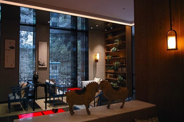 Join Shipai Qiao Metro Branch Hotel 4*