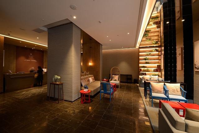 Join Shipai Qiao Metro Branch Hotel 4*