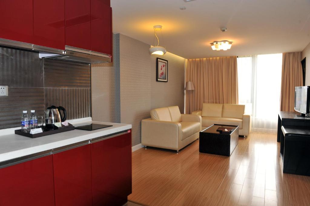 Q-city 3*