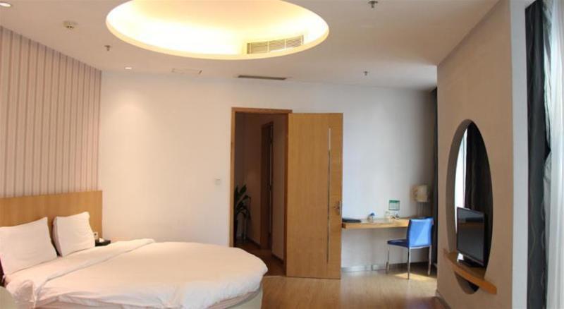 Landscape Fashion East Station Hotel Guangzhou