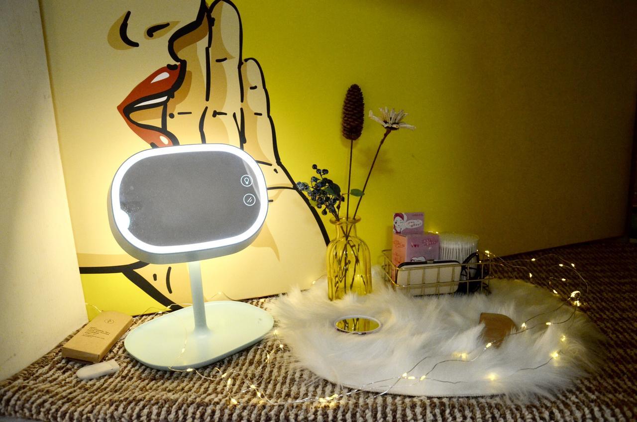 Life Is Elsewhere Gz Zhujiang New Town Loft *