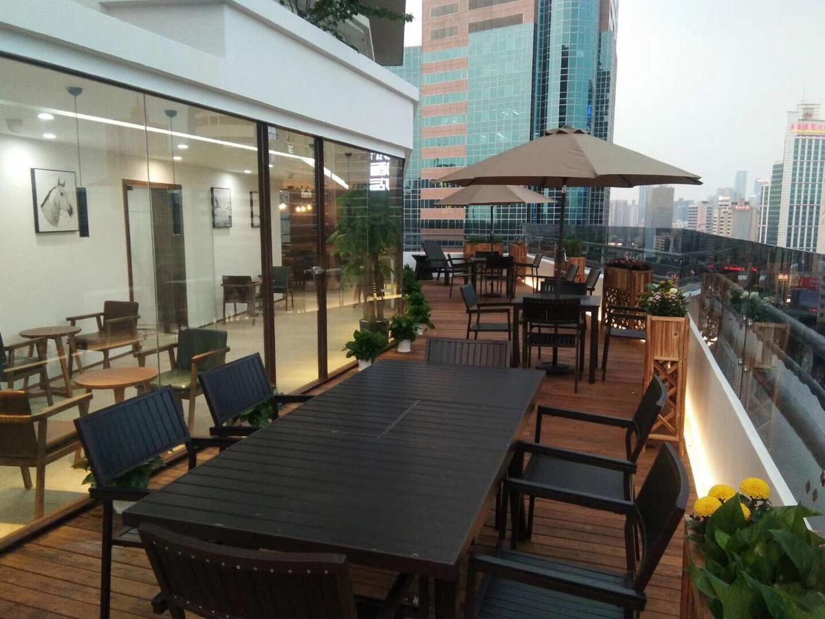 More Residence - Overseas Chinese Village Apartment *