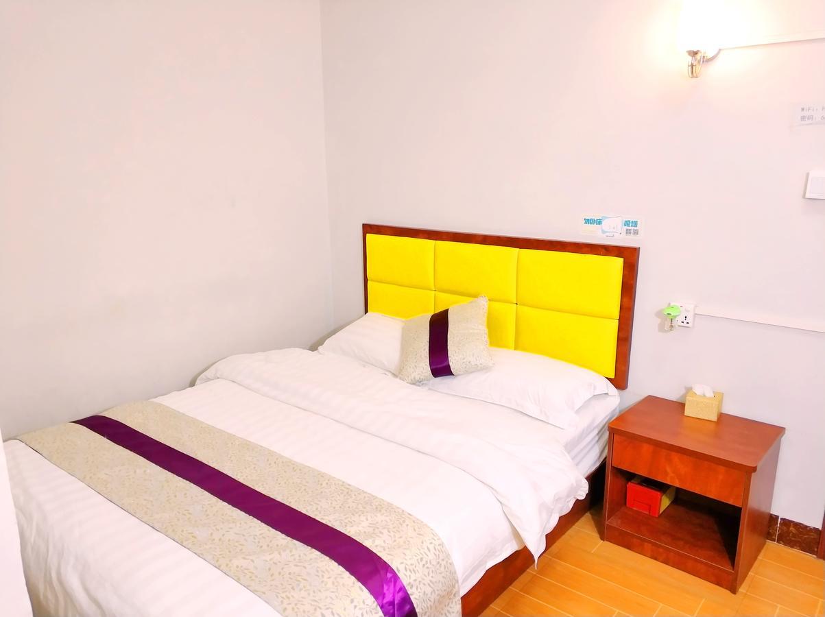 Guangzhou South Railway Station Number One Apartment Apartment Guangzhou