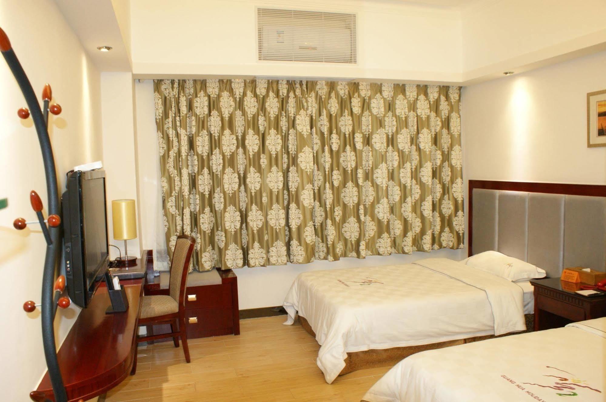 Hotel Down Town Holiday