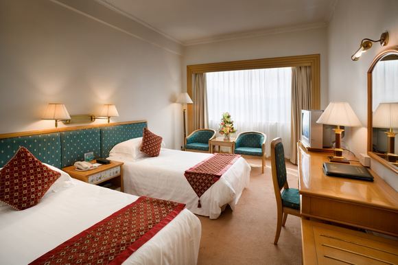 Yanling Hotel 4*