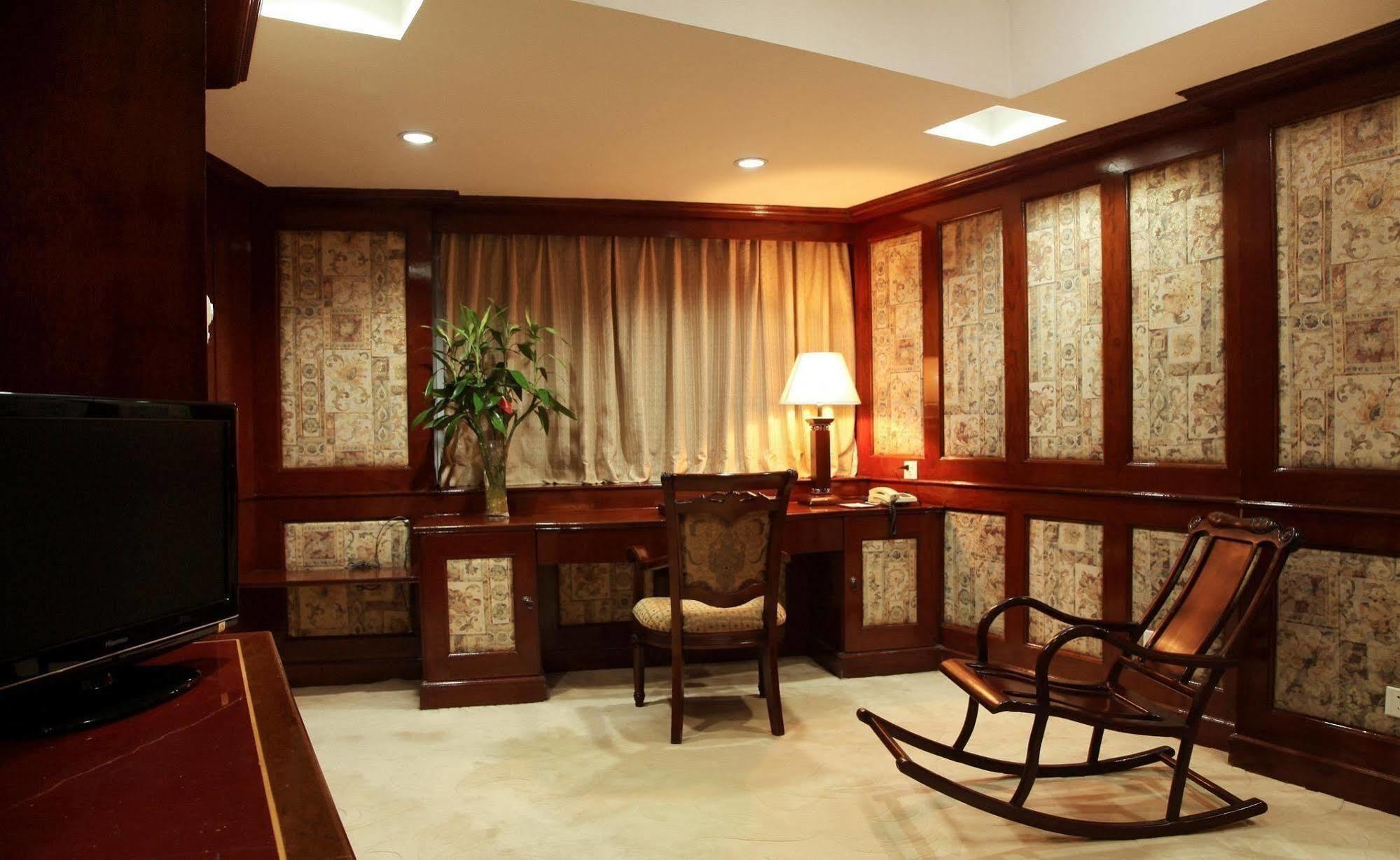 Jinying Hotel Guangzhou