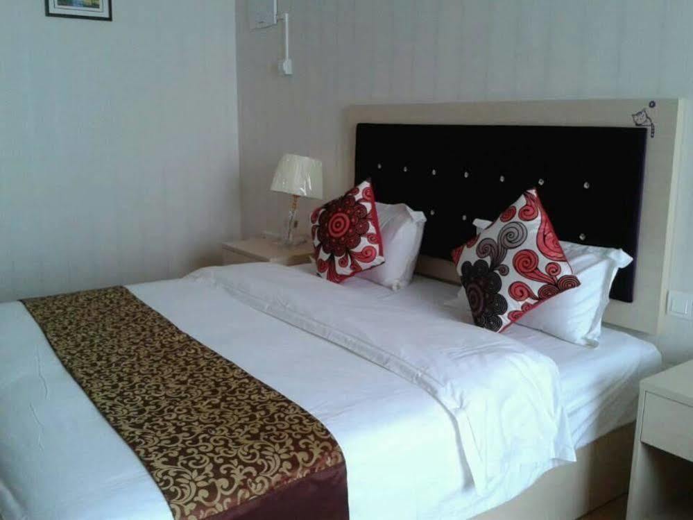 Garden Hotel