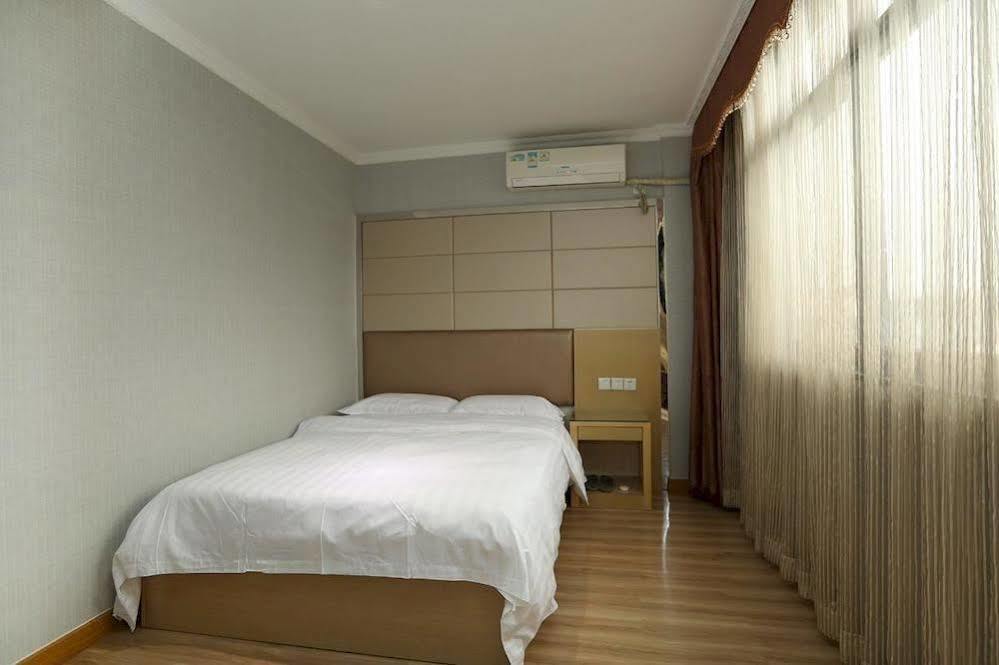 Hotel Yile
