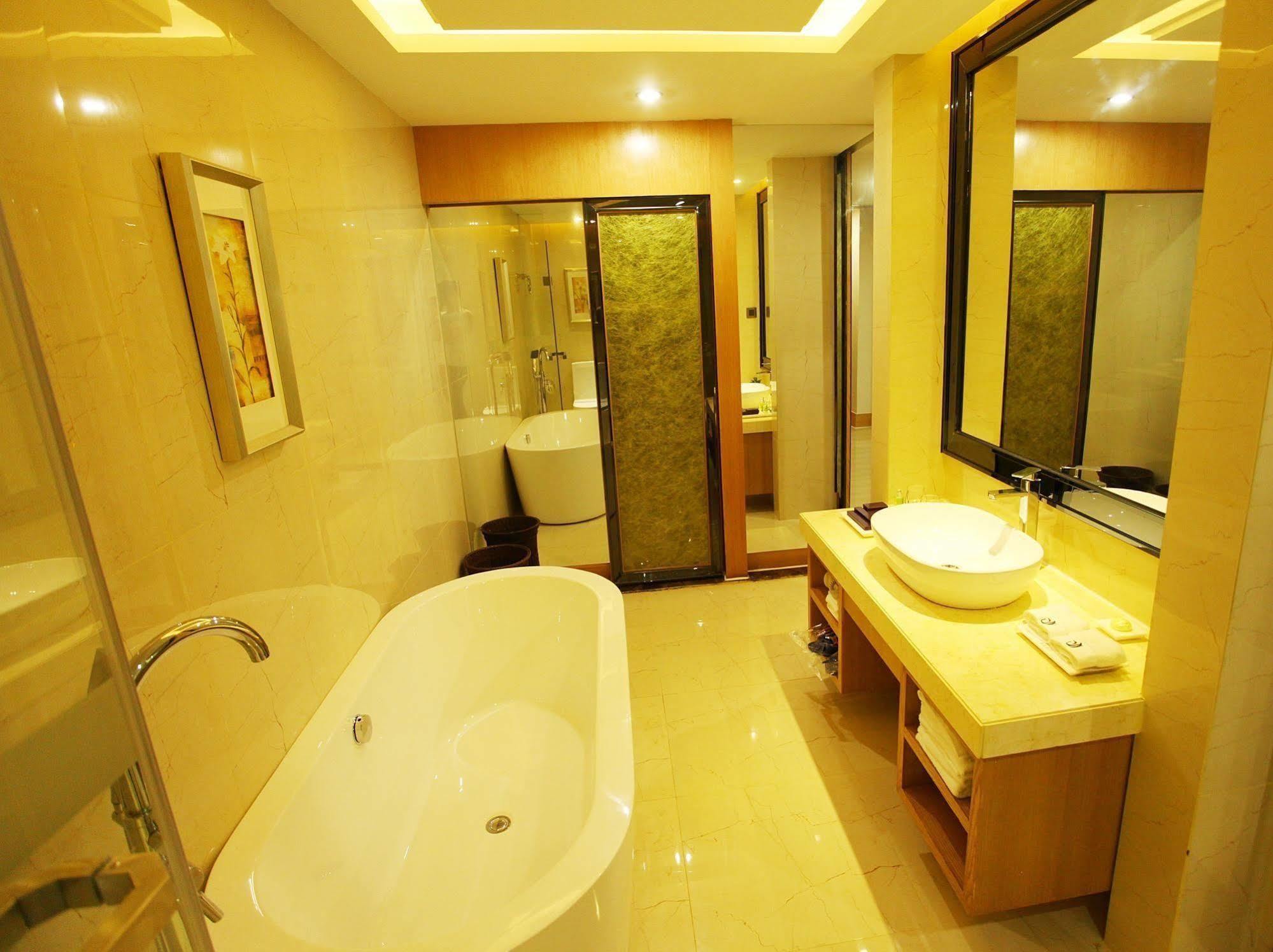 Yinwan - Shiqian Branch 3* Guangzhou