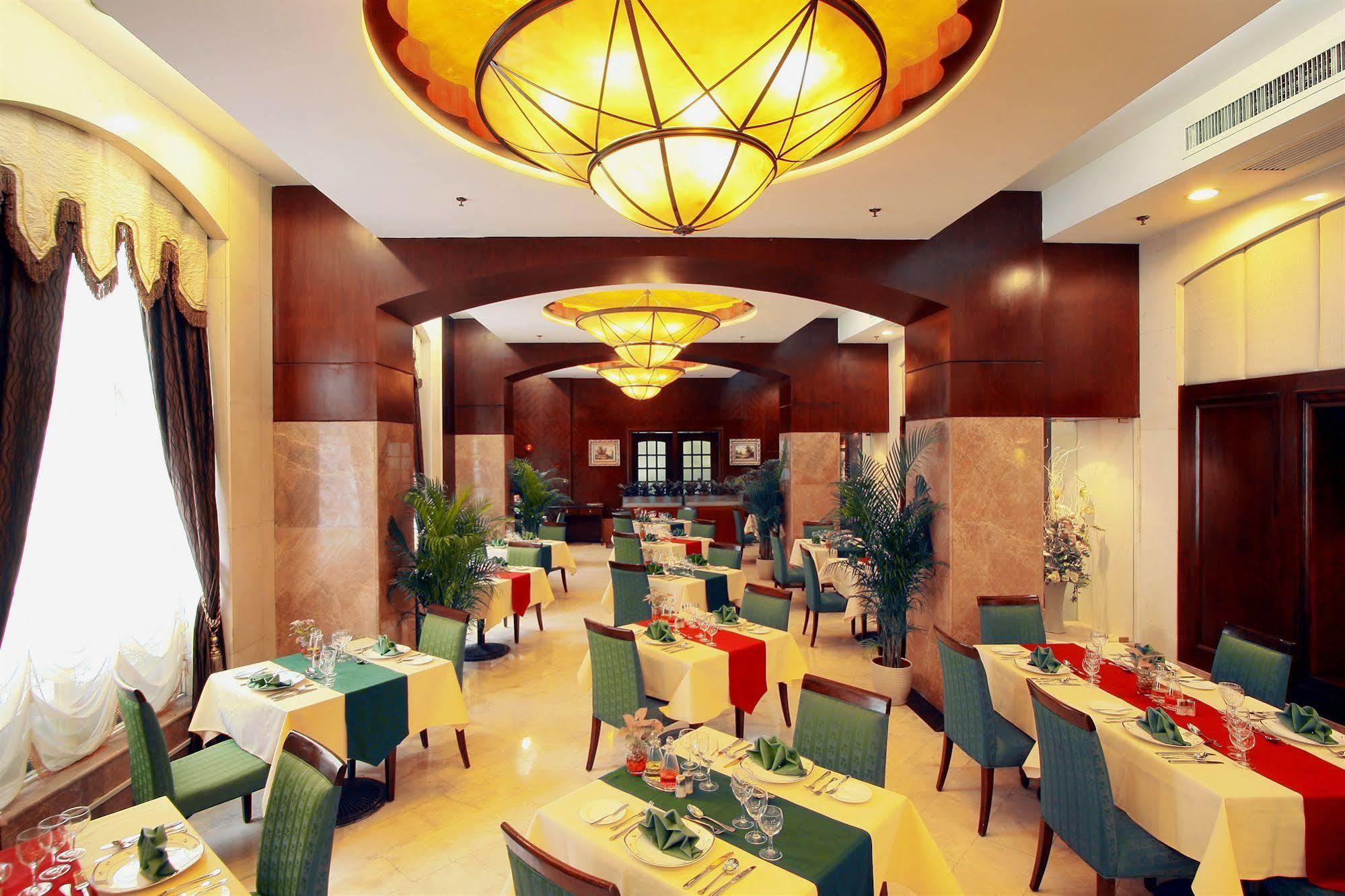 Grand Palace - Grand Management Group - Free Shuttle Bus To Fair During Fair Period Hotel Canton