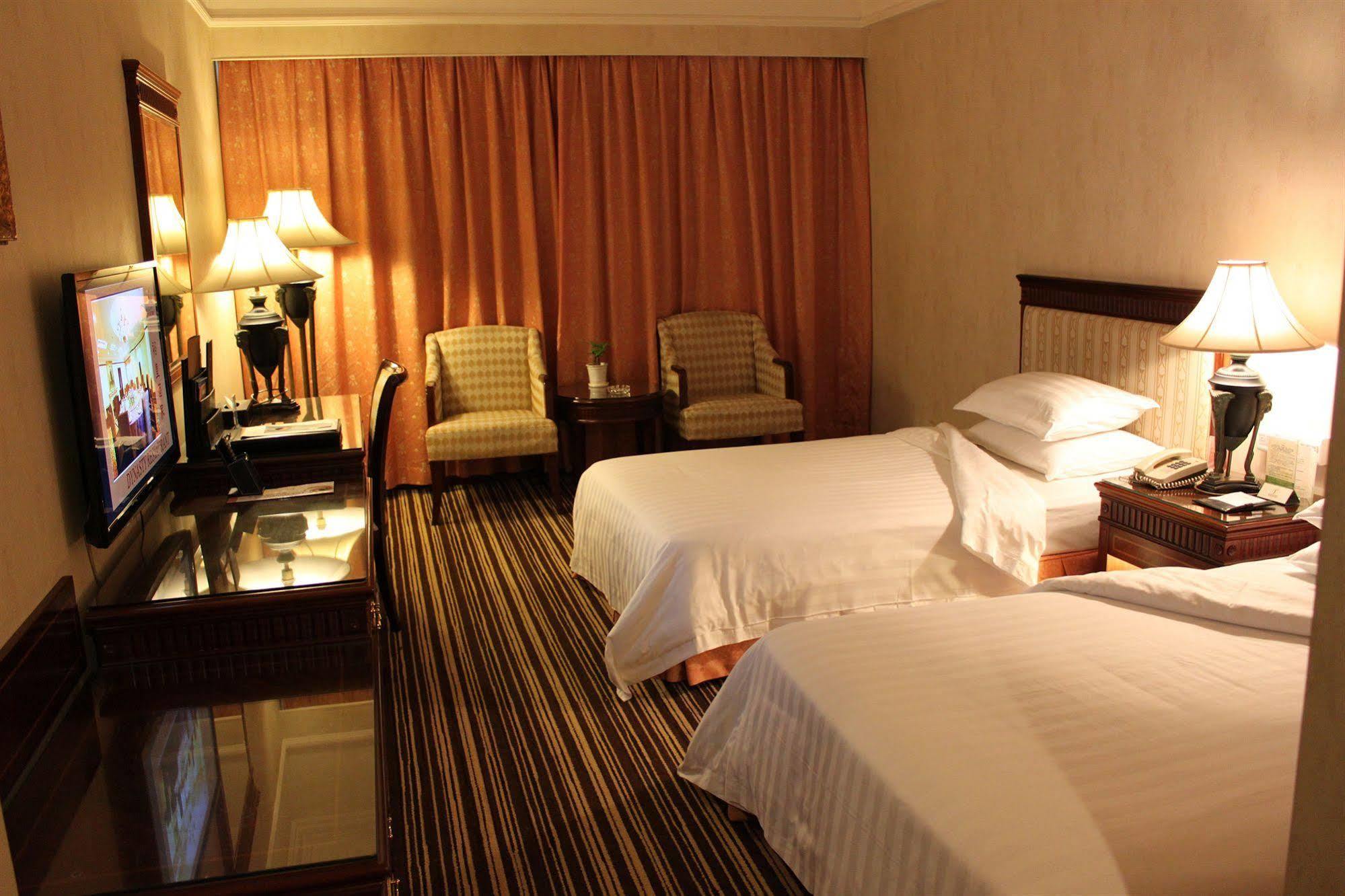 Hotel Grand Palace - Grand Management Group - Free Shuttle Bus To Fair During Fair Period Canton