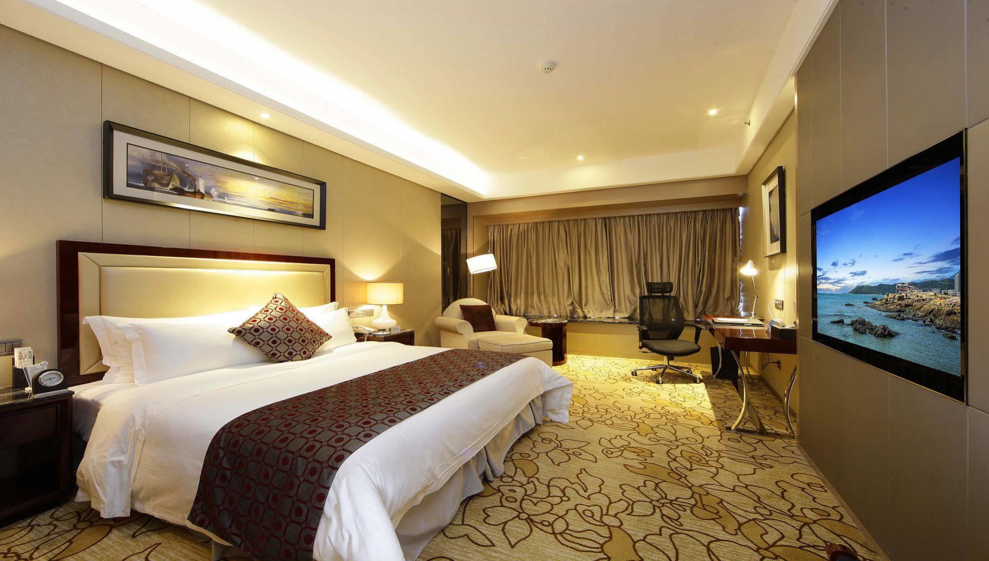 Country Garden Airport Phoenix 5*